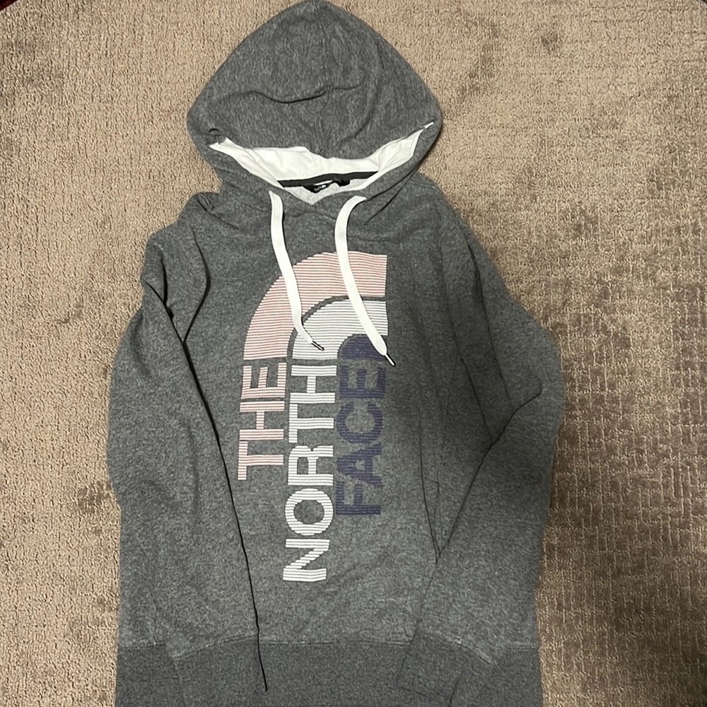 Women’s The. North Face hoodie with pockets Size large